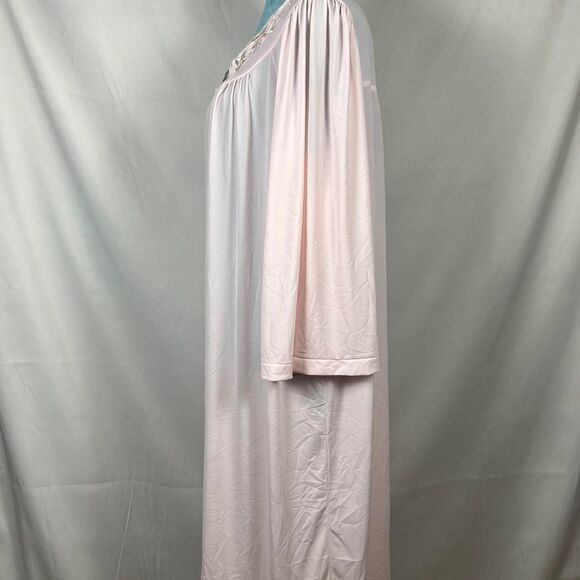 Vintage Miss Elaine Classics Pink Embroidered Nightgown (Size XL) - Picture 5 of 8